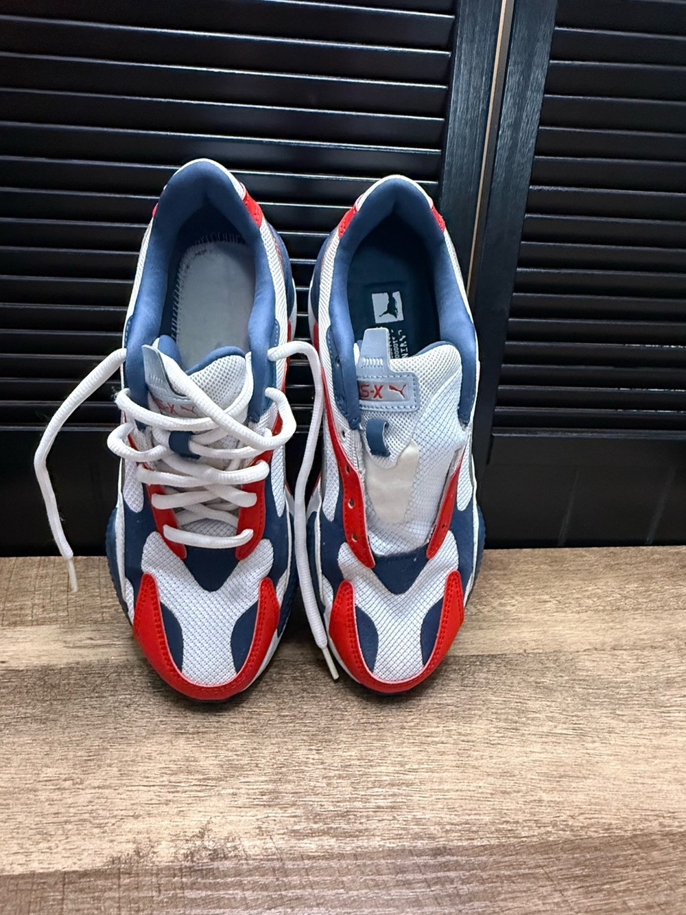 Puma Colorblock Runner Sneakers in Blue, Red & White - Picture 3 of 7